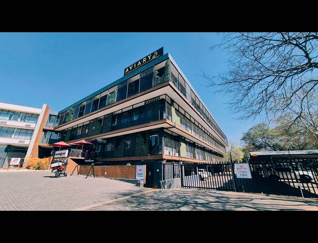 161M² OFFICE TO LET IN LYNNWOOD GLEN